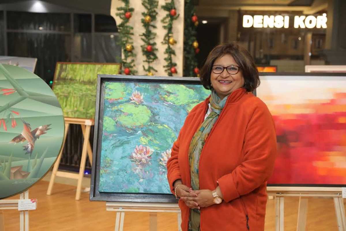 कंटेम्परेरी आर्ट शो में युवा कलाकारों की कला का किया गया प्रदर्शन